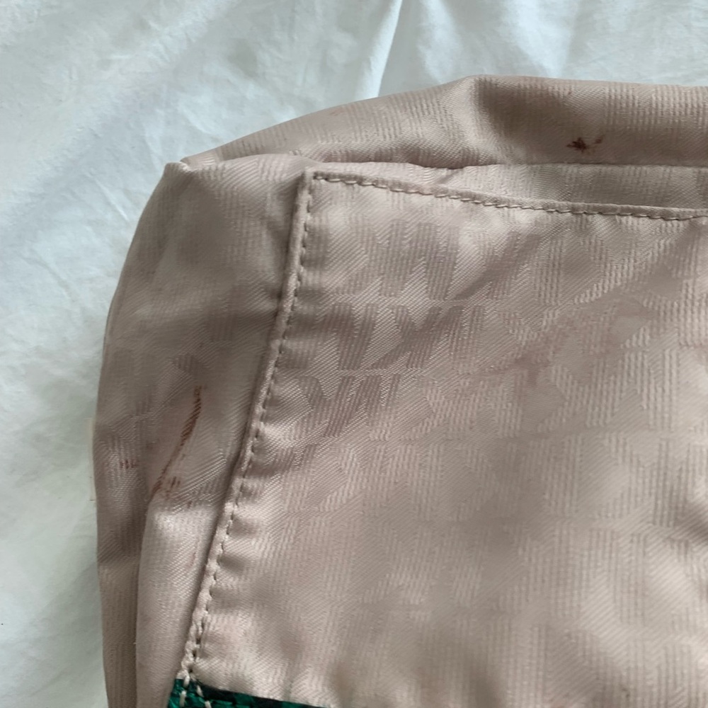 Michael Kors Emerald Snakeskin Clutch - Picture 7 of 14